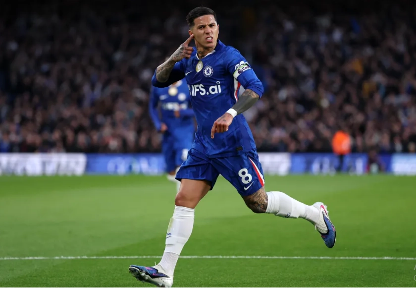 Enzo Fernandez lệch pha trong chiến lược chelsea